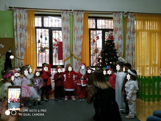 Χριστουγεννιάτικη γιορτή Β΄ΠΣ Δήμου Νάουσας